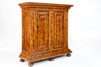 Frankfurter Wellenschrank wohl um 1660