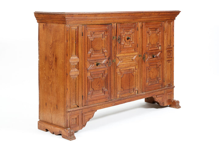 Ammerländer Milchschrank um 1740