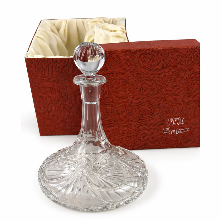 Karaffe „Elefantenfuß“ – Cristal Taille en Lorraine, edles Kristallobjekt