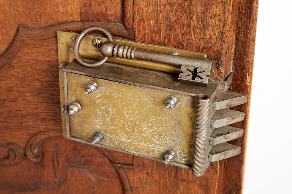 Rokoko Schrank um 1720/1740